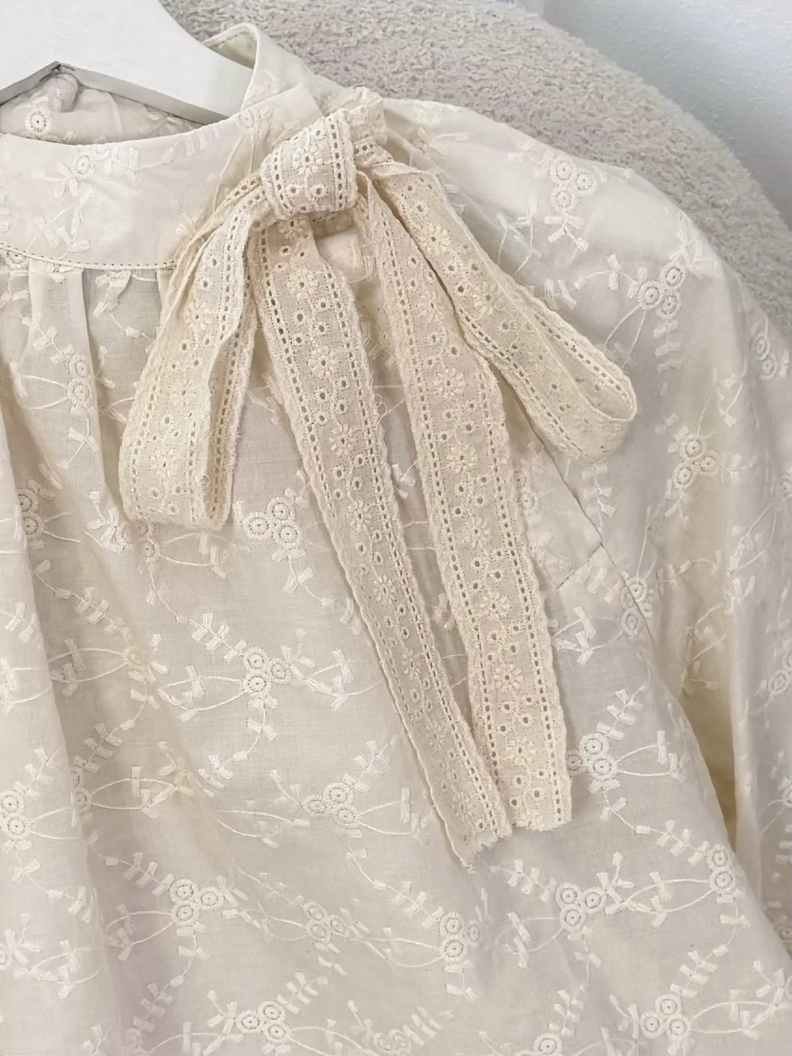Lace Bow-Tie Stand Collar Blouse