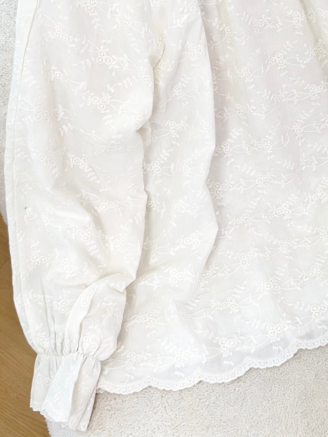 Lace Bow-Tie Stand Collar Blouse